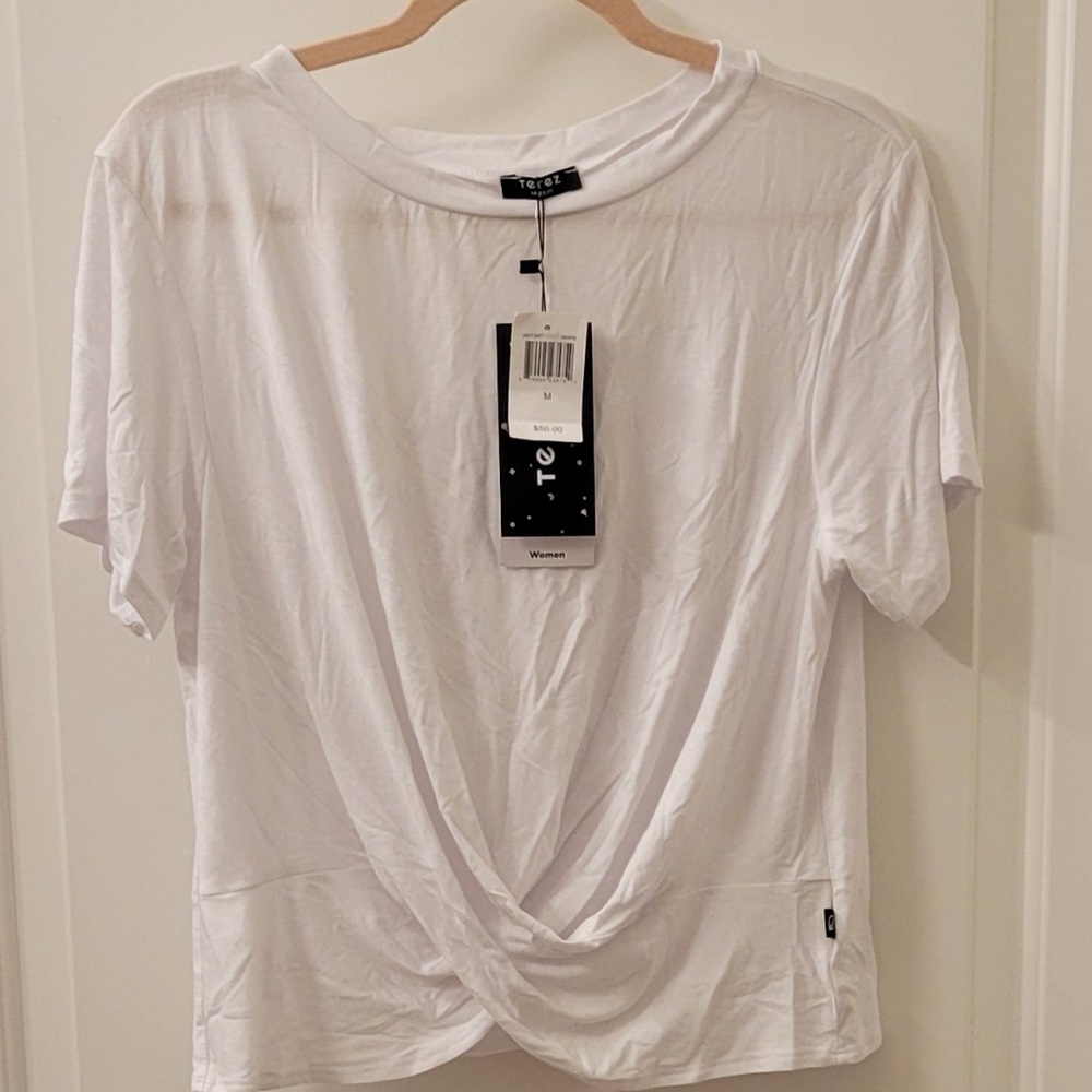 NWT Terez Twist Front Top